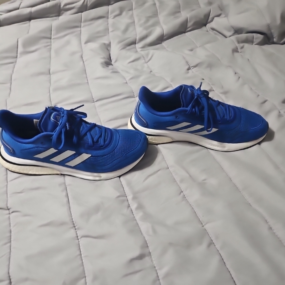 adidas Blue Running Shoes - Picture 2 of 5